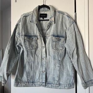 Banana Republic Women's Distressed Denim Jacket Oversized Light Wash Size Large
